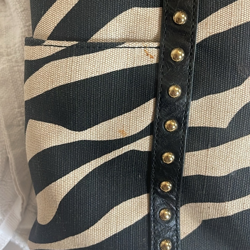 MICHAEL KORS - zebra print jet set studded tote - NWT - Picture 6 of 14